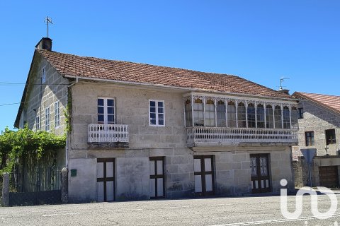 Talo myytävänä Mondariz, Pontevedra, Espanja, 3 makuuhuonetta, 465 m2 No. 153245 - kuva 3