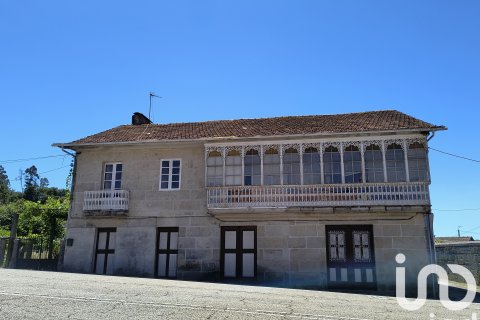 Talo myytävänä Mondariz, Pontevedra, Espanja, 3 makuuhuonetta, 465 m2 No. 153245 - kuva 2
