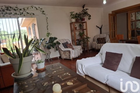 Hus till salu i Spanien 4 sovrum, 183 kvm. Nr. 153241 - foto 3