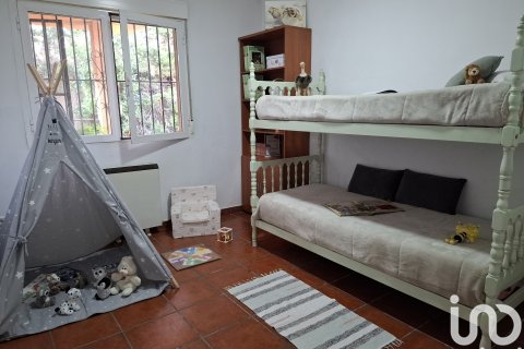 Hus till salu i Spanien 4 sovrum, 183 kvm. Nr. 153241 - foto 11