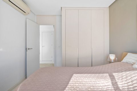 Bungalow Torrevieja, Alicante, Hiszpania 3 sypialnie, 135 mkw. nr 140032 – zdjęcie 11