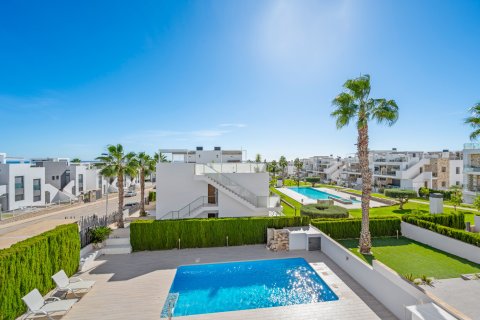 Bungalow Torrevieja, Alicante, Hiszpania 3 sypialnie, 135 mkw. nr 140032 – zdjęcie 23