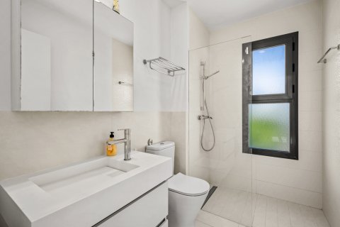 Bungalow Torrevieja, Alicante, Hiszpania 3 sypialnie, 135 mkw. nr 140032 – zdjęcie 14