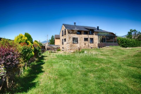 Villa till salu i Spanien 5 sovrum, 350 kvm. Nr. 158308 - foto 1