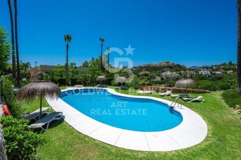 Kaupunkipientalo myytävänä Benahavis, Malaga, Espanja, 3 makuuhuonetta, 212 m2 No. 158311 - kuva 17