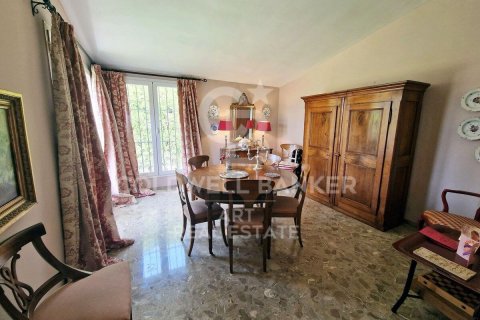 Сasa en venta en Benahavís, Málaga, España 5 dormitorios, 659 m2 No. 157174 - foto 6