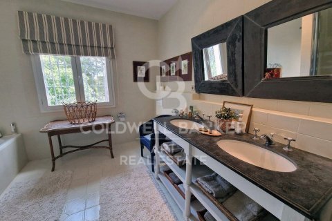 Сasa en venta en Benahavís, Málaga, España 5 dormitorios, 659 m2 No. 157174 - foto 13