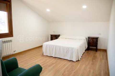 House for sale in Marin, Pontevedra, Spain 8 bedrooms, 543 sq.m. No. 157171 - photo 22