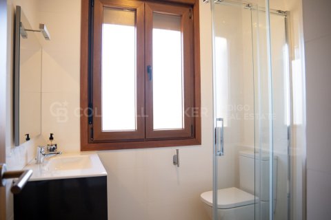 House for sale in Marin, Pontevedra, Spain 8 bedrooms, 543 sq.m. No. 157171 - photo 20