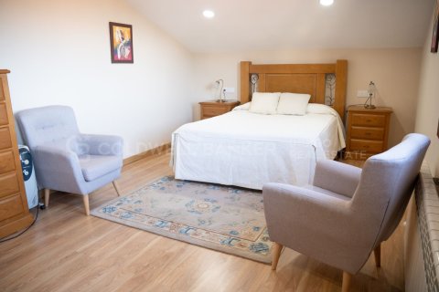 House for sale in Marin, Pontevedra, Spain 8 bedrooms, 543 sq.m. No. 157171 - photo 13