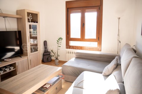 House for sale in Marin, Pontevedra, Spain 8 bedrooms, 543 sq.m. No. 157171 - photo 4