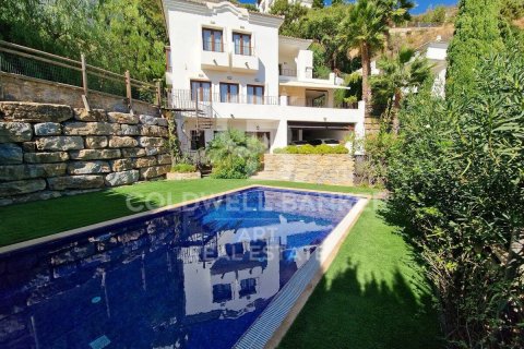 Villa Benahavis, Malaga, Spānijā 5 istabas, 362 m2 Nr. 157173