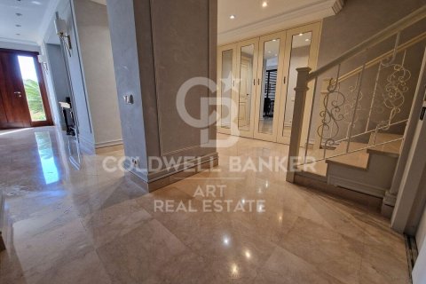 Willa w Benahavis, Malaga, Hiszpania 5 sypialni, 362 mkw. nr 157173 – zdjęcie 2