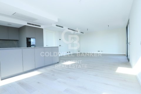 Kattohuoneisto myytävänä Esplugues de Llobregat, Barcelona, Espanja, 4 makuuhuonetta, 170 m2 No. 157172 - kuva 6