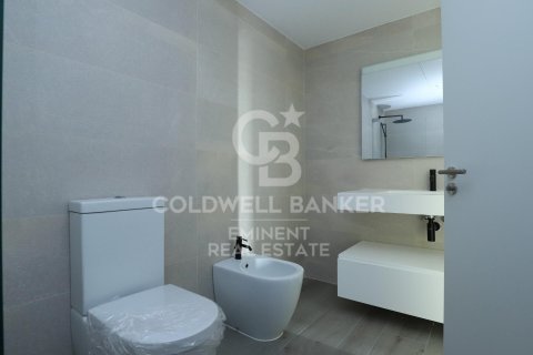 Kattohuoneisto myytävänä Esplugues de Llobregat, Barcelona, Espanja, 4 makuuhuonetta, 170 m2 No. 157172 - kuva 27