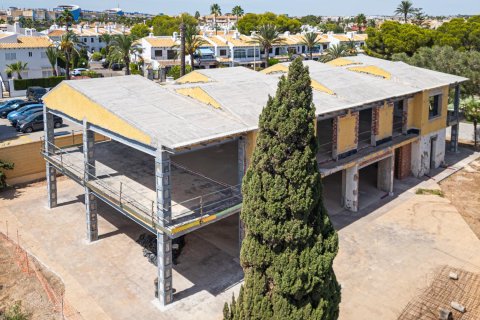 Willa w Cabo Roig, Alicante, Hiszpania 8 sypialni, 668 mkw. nr 148765 – zdjęcie 12