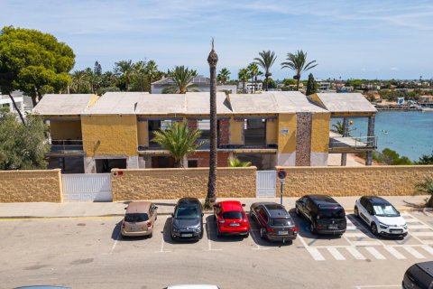 Willa w Cabo Roig, Alicante, Hiszpania 8 sypialni, 668 mkw. nr 148765 – zdjęcie 10