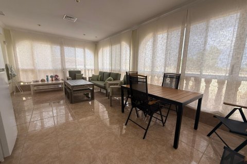 Huvila myytävänä Cox, Alicante, Espanja, 3 makuuhuonetta, 316 m2 No. 148766 - kuva 15