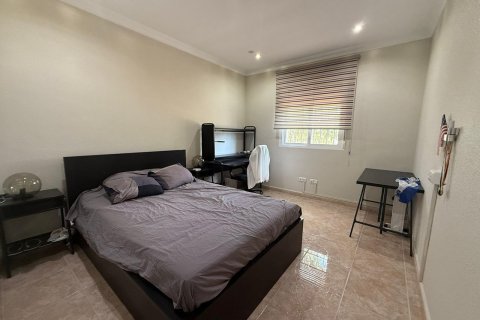 Huvila myytävänä Cox, Alicante, Espanja, 3 makuuhuonetta, 316 m2 No. 148766 - kuva 25