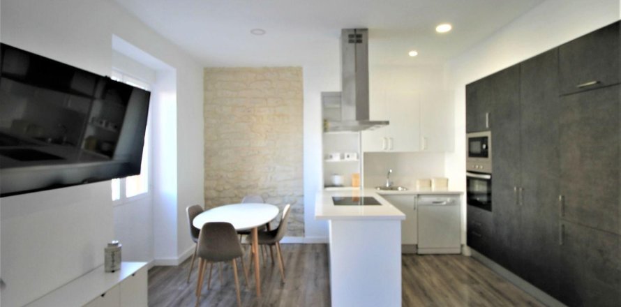 Appartamento a Alicante, Spagna 3 camere da letto, 95 mq. N° 181775