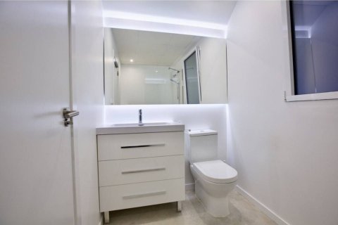 Appartamento in vendita a Alicante, Spagna 4 camere da letto, 153 mq. N° 181776 - foto 16