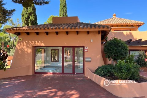 Liikekiinteistö Santa Ponsa, Mallorca, Espanja 4 makuuhuonetta, 533 m2 No. 181777