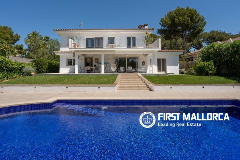 Huvila myytävänä Santa Ponsa, Mallorca, Espanja, 5 makuuhuonetta, 398 m2 No. 181778 - kuva 2