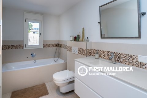 Huvila myytävänä Santa Ponsa, Mallorca, Espanja, 5 makuuhuonetta, 398 m2 No. 181778 - kuva 18