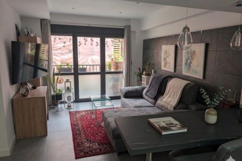 Appartamento a Alicante, Spagna 3 camere da letto, 74 mq. N° 181774