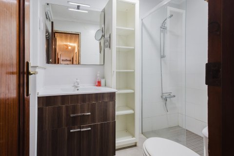 Apartament w Torrevieja, Alicante, Hiszpania 3 sypialnie, 94 mkw. nr 149848 – zdjęcie 20