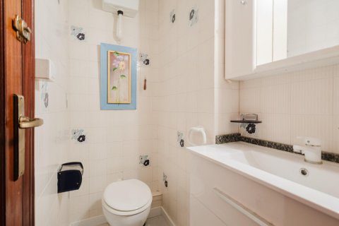 Apartament w Torrevieja, Alicante, Hiszpania 3 sypialnie, 94 mkw. nr 149848 – zdjęcie 27