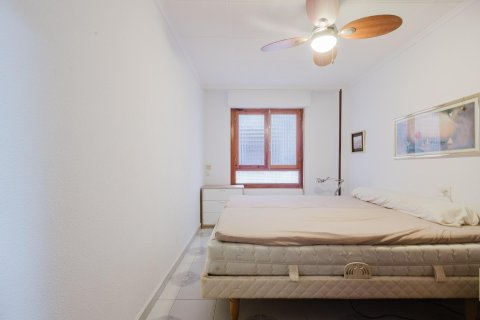 Apartament w Torrevieja, Alicante, Hiszpania 3 sypialnie, 94 mkw. nr 149848 – zdjęcie 17