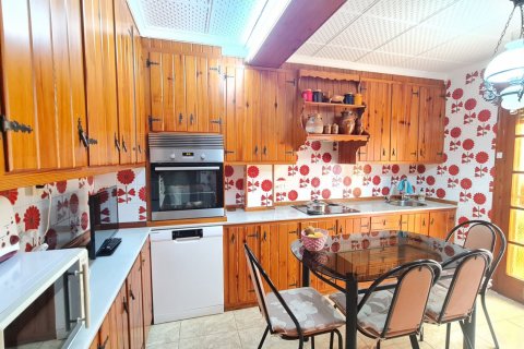 Townhouse zum Verkauf Elda, Alicante, Spanien 4 Schlafzimmer, 350 m2 Nr. 115415 - Foto 6