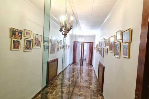Townhouse zum Verkauf Elda, Alicante, Spanien 4 Schlafzimmer, 350 m2 Nr. 115415 - Foto 15