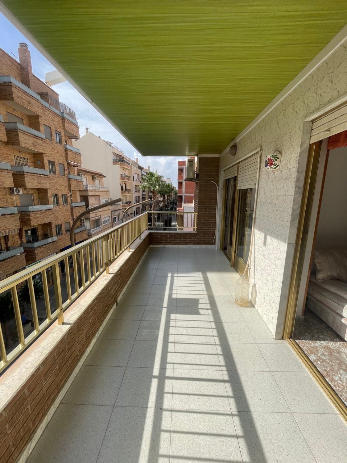 Apartament w Torrevieja, Alicante, Hiszpania 4 sypialnie, 200 mkw. nr 115423
