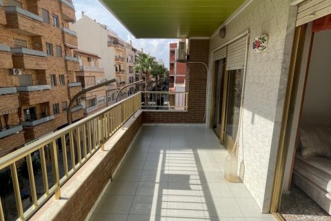 Apartment for sale Torrevieja, Alicante, Spain 4 bedrooms, 200 sq.m. No. 115423 - photo 12
