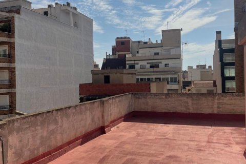Apartment for sale Torrevieja, Alicante, Spain 4 bedrooms, 200 sq.m. No. 115423 - photo 18