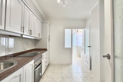 Apartamento en venta en Torrevieja, Alicante, España 3 dormitorios, 95 m2 No. 188527 - foto 20