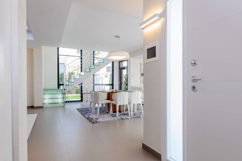 Villa in vendita a Orihuela, Alicante, Spagna 3 camere da letto, 319 mq. N° 146528 - foto 18