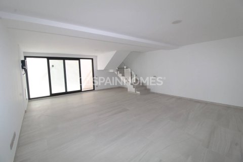 Villa till salu i Finestrat, Alicante, Spanien 3 sovrum, 150 kvm. Nr. 64646 - foto 19
