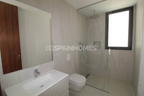 Villa till salu i Finestrat, Alicante, Spanien 3 sovrum, 150 kvm. Nr. 64646 - foto 21