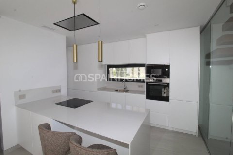 Villa till salu i Finestrat, Alicante, Spanien 3 sovrum, 150 kvm. Nr. 64646 - foto 10