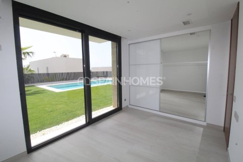 Huvila myytävänä Finestrat, Alicante, Espanja, 3 makuuhuonetta, 150 m2 No. 64646 - kuva 13