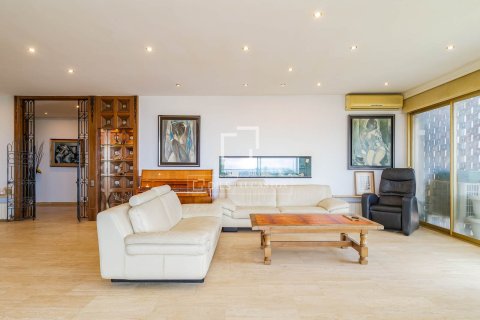 Apartment à vendre à Barcelona, Espagne, 5 chambres, 216 m2 No. 195618 - photo 11