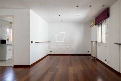 Attico in vendita a Barcelona, Spagna 2 camere da letto, 74 mq. N° 195615 - foto 6