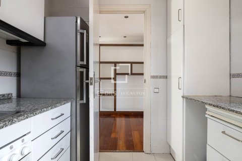 Attico in vendita a Barcelona, Spagna 2 camere da letto, 74 mq. N° 195615 - foto 11