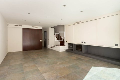 Huvila myytävänä Barcelona, Espanja, 6 makuuhuonetta, 422 m2 No. 195612 - kuva 8