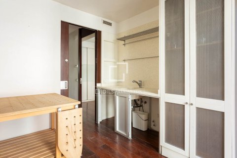 Huvila myytävänä Barcelona, Espanja, 6 makuuhuonetta, 422 m2 No. 195612 - kuva 22