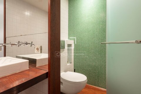 Huvila myytävänä Barcelona, Espanja, 6 makuuhuonetta, 422 m2 No. 195612 - kuva 27