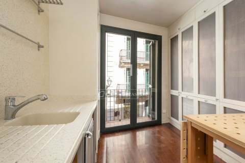 Huvila myytävänä Barcelona, Espanja, 6 makuuhuonetta, 422 m2 No. 195612 - kuva 21